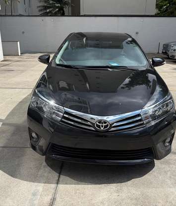 TOYOTA-COROLLA-2015