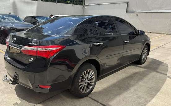 TOYOTA-COROLLA-2015