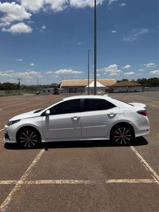TOYOTA-COROLLA-2018