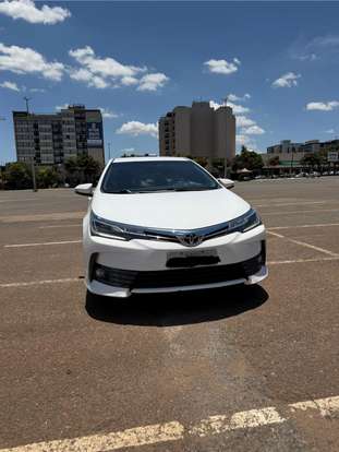 TOYOTA-COROLLA-2018