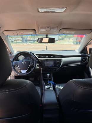 TOYOTA-COROLLA-2018