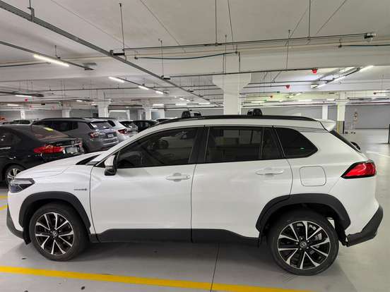 TOYOTA-COROLLA CROSS-2022