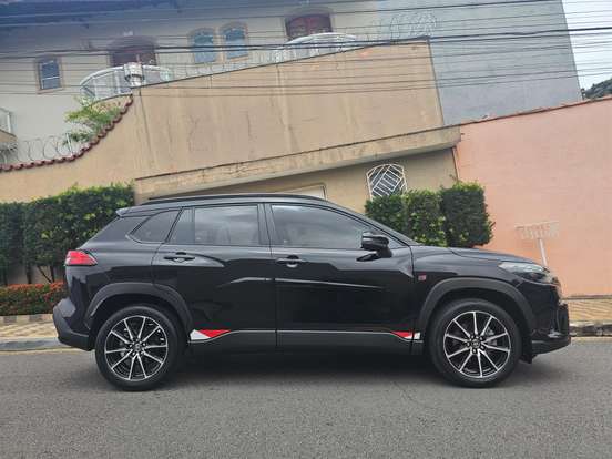 TOYOTA-COROLLA CROSS-2025
