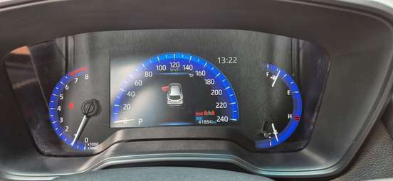 TOYOTA-COROLLA CROSS-2024