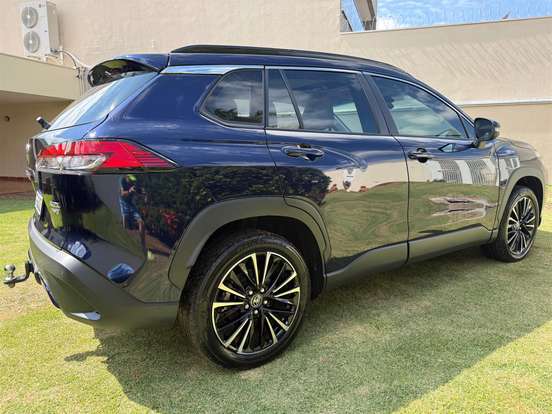 TOYOTA-COROLLA CROSS-2025
