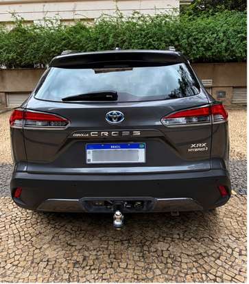 TOYOTA-COROLLA CROSS-2023