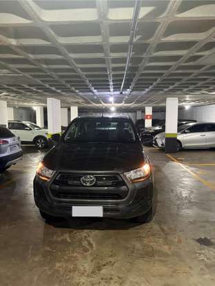 TOYOTA-HILUX-2.8 D-4D TURBO DIESEL CD POWER PACK 4X4 AUTOMÁTICO TOYOTA-HILUX-2025