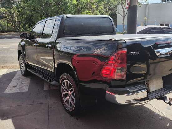 TOYOTA-HILUX-2.8 SRV 4X4 CD 16V DIESEL 4P AUTOMÁTICO TOYOTA-HILUX-2019