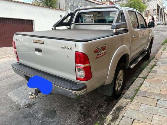 TOYOTA-HILUX-3.0 SRV TOP 4X4 CD 16V TURBO INTERCOOLER DIESEL 4P AUTOMÁTICO TOYOTA-HILUX-2012