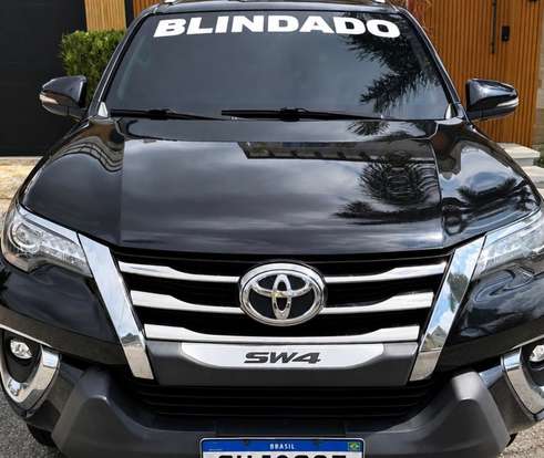 TOYOTA-HILUX SW4-2.8 SRX DIAMOND 4X4 7 LUGARES 16V TURBO INTERCOOLER DIESEL 4P AUTOMÁTICO TOYOTA-HILUX SW4-2019
