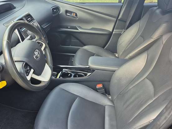 TOYOTA-PRIUS-1.8 16V HÍBRIDO 4P AUTOMÁTICO TOYOTA-PRIUS-2018