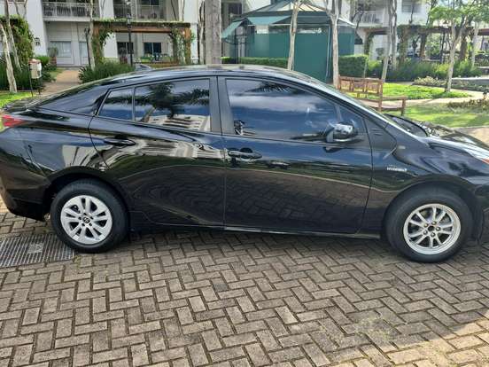 TOYOTA-PRIUS-1.8 16V HÍBRIDO 4P AUTOMÁTICO TOYOTA-PRIUS-2018