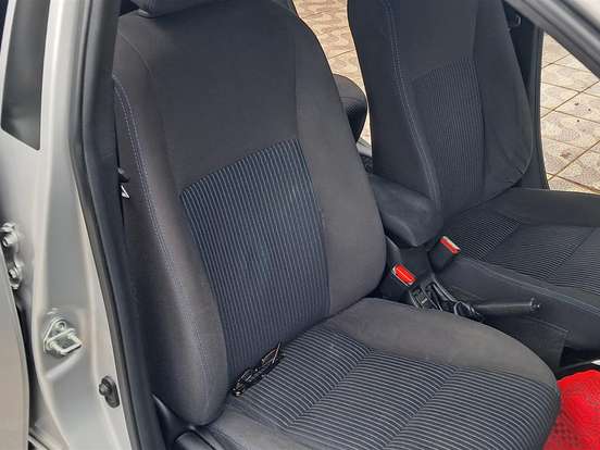 TOYOTA-YARIS-1.3 16V FLEX XL MULTIDRIVE TOYOTA-YARIS-2018