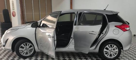 TOYOTA YARIS 1.3 16V FLEX XL PLUS TECH MULTIDRIVE