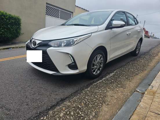TOYOTA-YARIS-1.5 16V FLEX SEDAN XS MULTIDRIVE TOYOTA-YARIS-2024