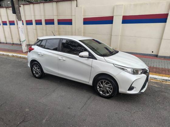 TOYOTA YARIS 1.5 16V FLEX XS CONNECT MULTIDRIVE