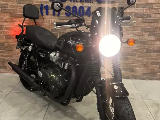 TRIUMPH-BONNEVILLE T120 BLACK 1200 TRIUMPH-BONNEVILLE T120 BLACK 1200-2023