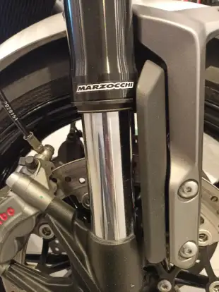 TRIUMPH-SPEED TWIN-2022