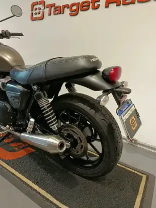 TRIUMPH-STREET TWIN-2021