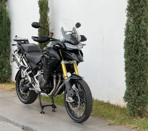 TRIUMPH TIGER 1200 BLACK EDITION 
