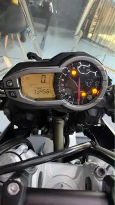 TRIUMPH-TIGER 800 XRX-2015