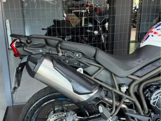 TRIUMPH-TIGER 800 XRX TRIUMPH-TIGER 800 XRX-2015
