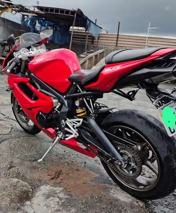 TRIUMPH-DAYTONA 675 TRIUMPH-DAYTONA 675-2009