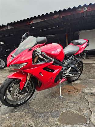 TRIUMPH-DAYTONA 675-2009