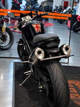 TRIUMPH-SPEED TRIPLE 1050i-2006