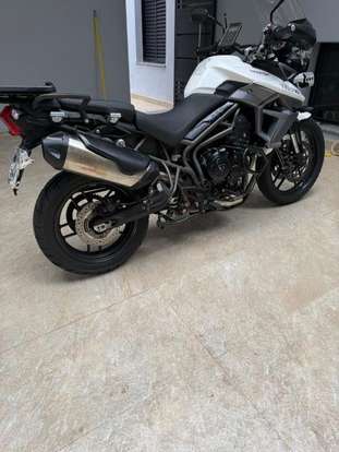 TRIUMPH-TIGER 800 XRX TRIUMPH-TIGER 800 XRX-2015
