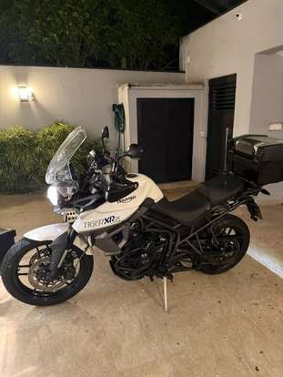 TRIUMPH-TIGER 800 XRX-2015