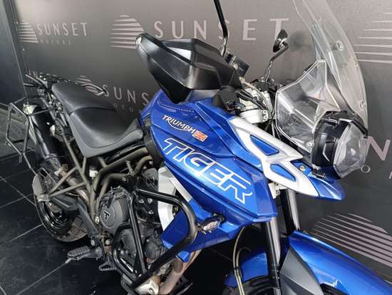 TRIUMPH-TIGER 800 XRX-2019