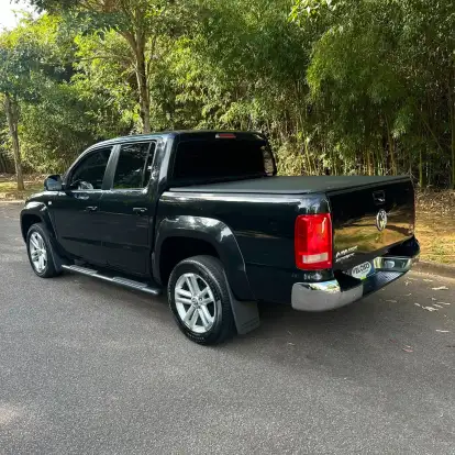 VOLKSWAGEN-AMAROK-2013