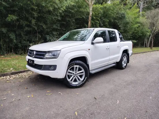 VOLKSWAGEN-AMAROK-2016