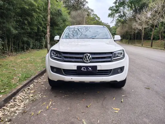 VOLKSWAGEN-AMAROK-2016