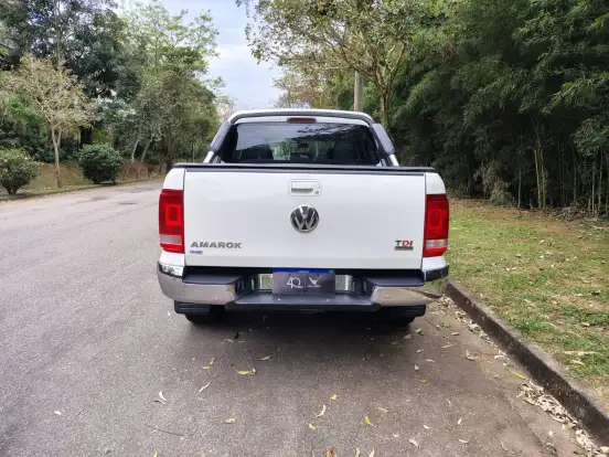 VOLKSWAGEN-AMAROK-2016