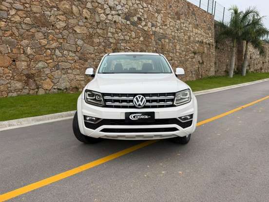 VOLKSWAGEN-AMAROK-2018