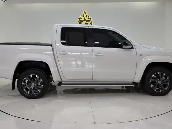 VOLKSWAGEN-AMAROK-3.0 V6 TDI DIESEL HIGHLINE CD 4MOTION AUTOMÁTICO VOLKSWAGEN-AMAROK-2024