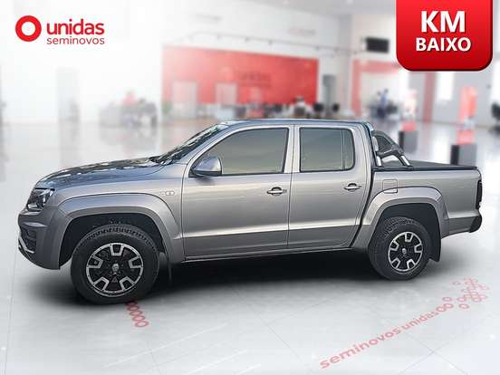 VOLKSWAGEN-AMAROK-2022