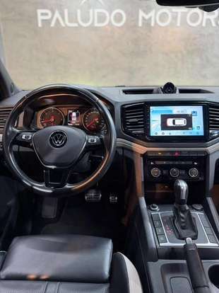 VOLKSWAGEN-AMAROK-2024