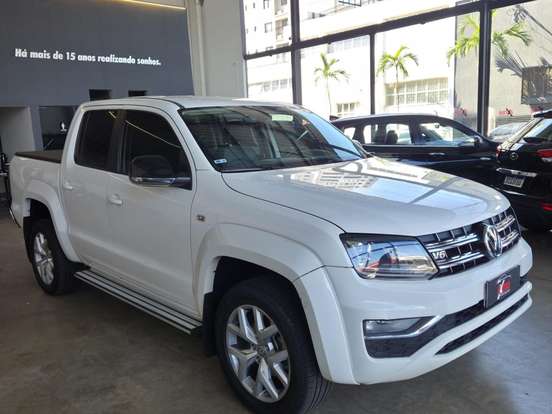 VOLKSWAGEN-AMAROK-3.0 V6 TDI DIESEL HIGHLINE CD 4MOTION AUTOMÁTICO VOLKSWAGEN-AMAROK-2019