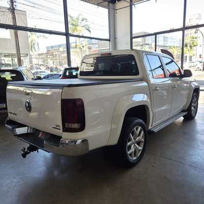 VOLKSWAGEN-AMAROK-2019