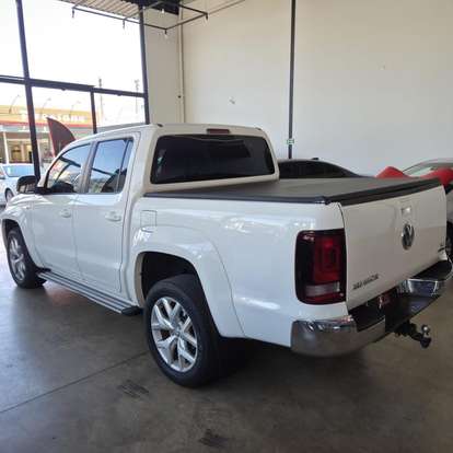 VOLKSWAGEN-AMAROK-2019