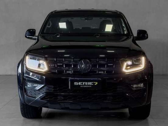 VOLKSWAGEN-AMAROK-2018
