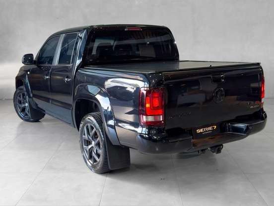 VOLKSWAGEN-AMAROK-2018
