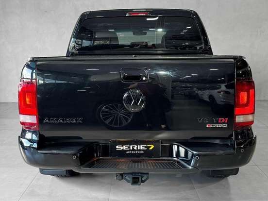 VOLKSWAGEN-AMAROK-2018