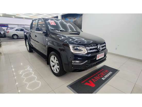 VOLKSWAGEN-AMAROK-2022