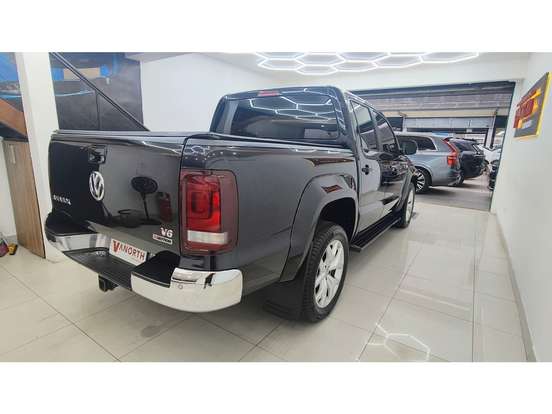 VOLKSWAGEN-AMAROK-3.0 V6 TDI DIESEL HIGHLINE CD 4MOTION AUTOMÁTICO VOLKSWAGEN-AMAROK-2022