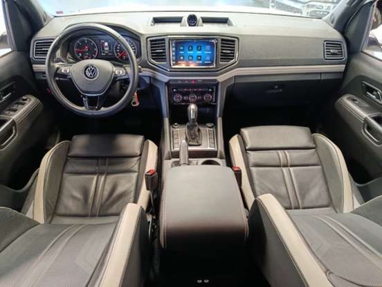 VOLKSWAGEN-AMAROK-2024