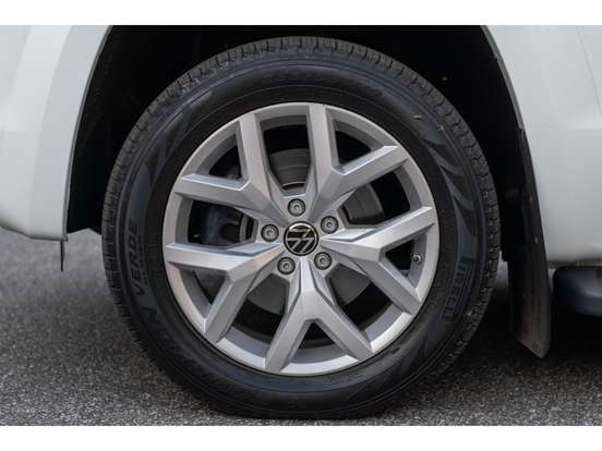 VOLKSWAGEN-AMAROK-2024